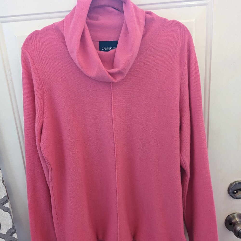 Calvin Klein Jeans brand pink cowl neck long sleeve woman's sweater sz XL